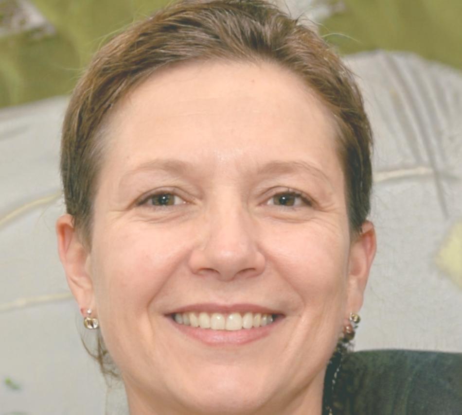 Fotografía profesional de Nerea Vilaplana, Responsable de Comunicación Financiera en quorentavos